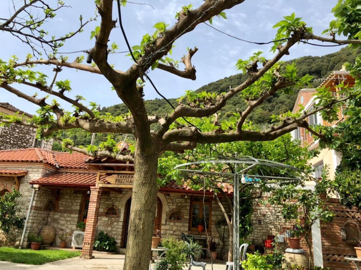 Villa Muzhaqi Nivice Kültér fotó