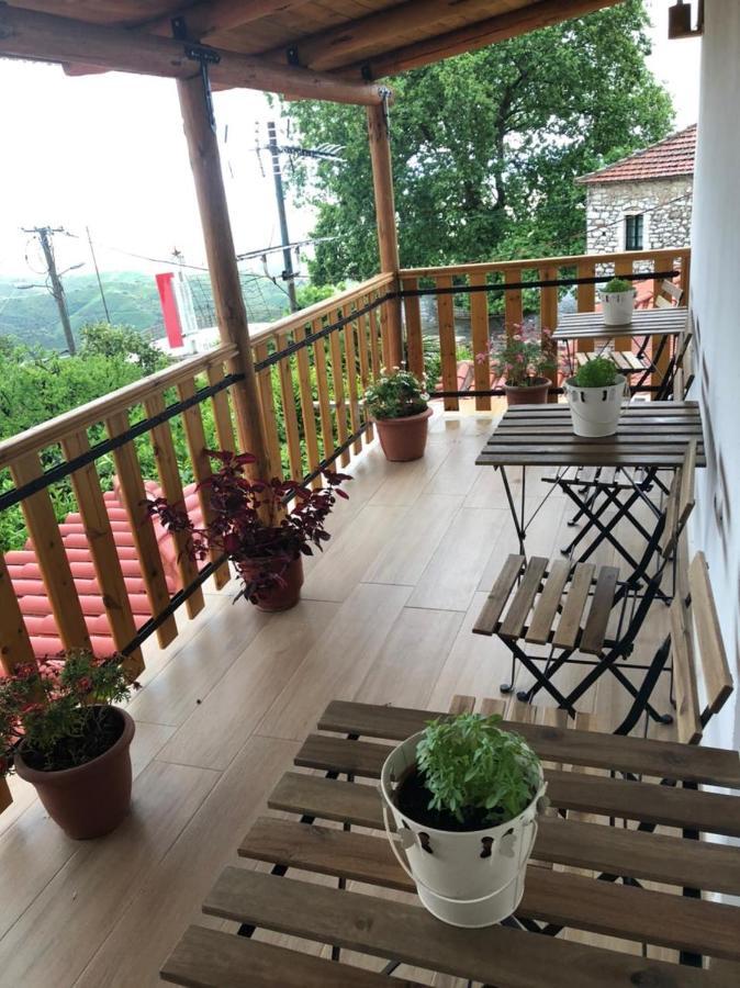 Villa Muzhaqi Nivice Kültér fotó